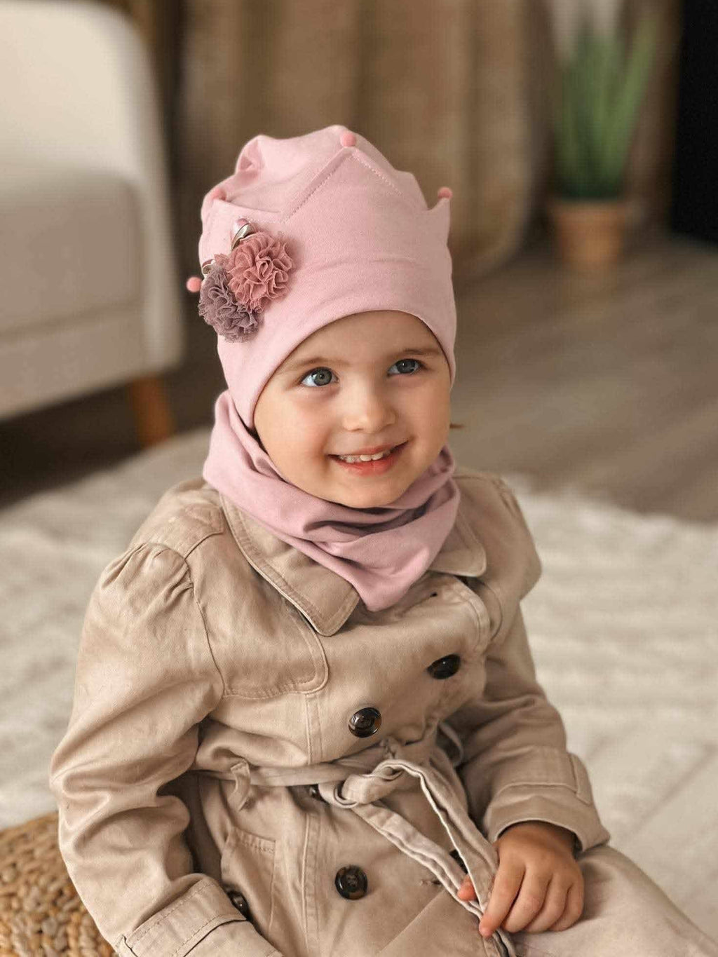 Kepurė su mova „Karalaitė“