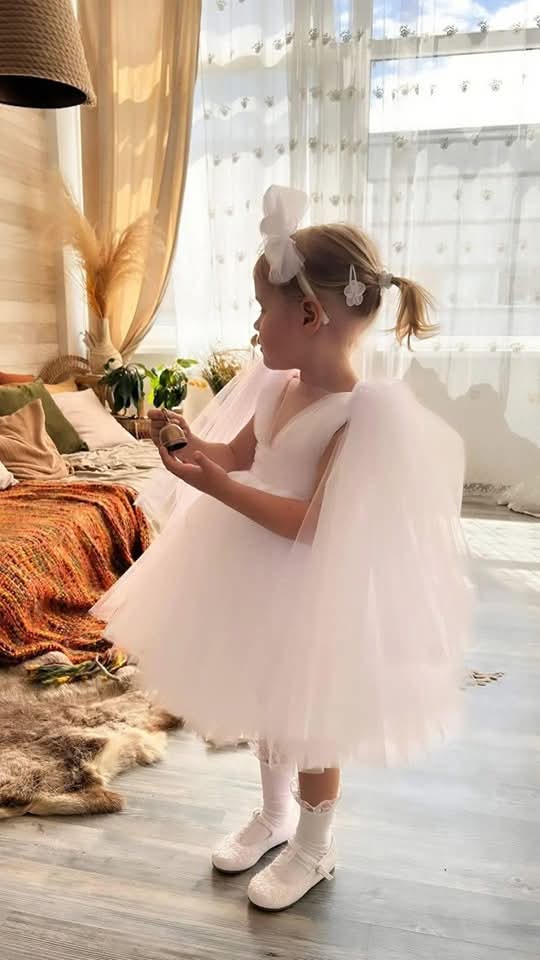 Krikštynu Sukelė „Angelas”