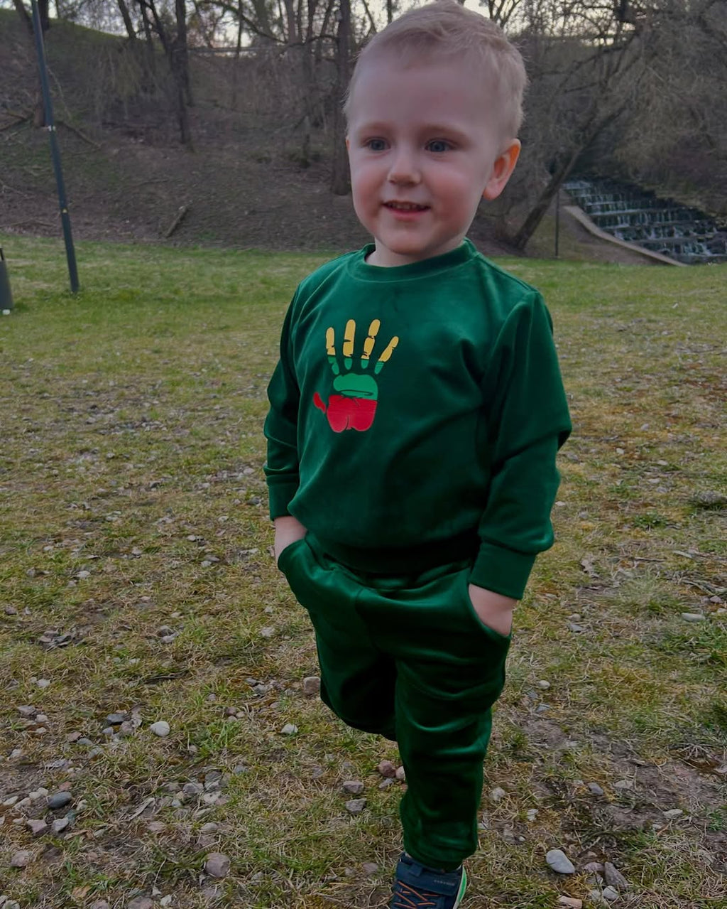 Kostiumelis "LT Rankytė"