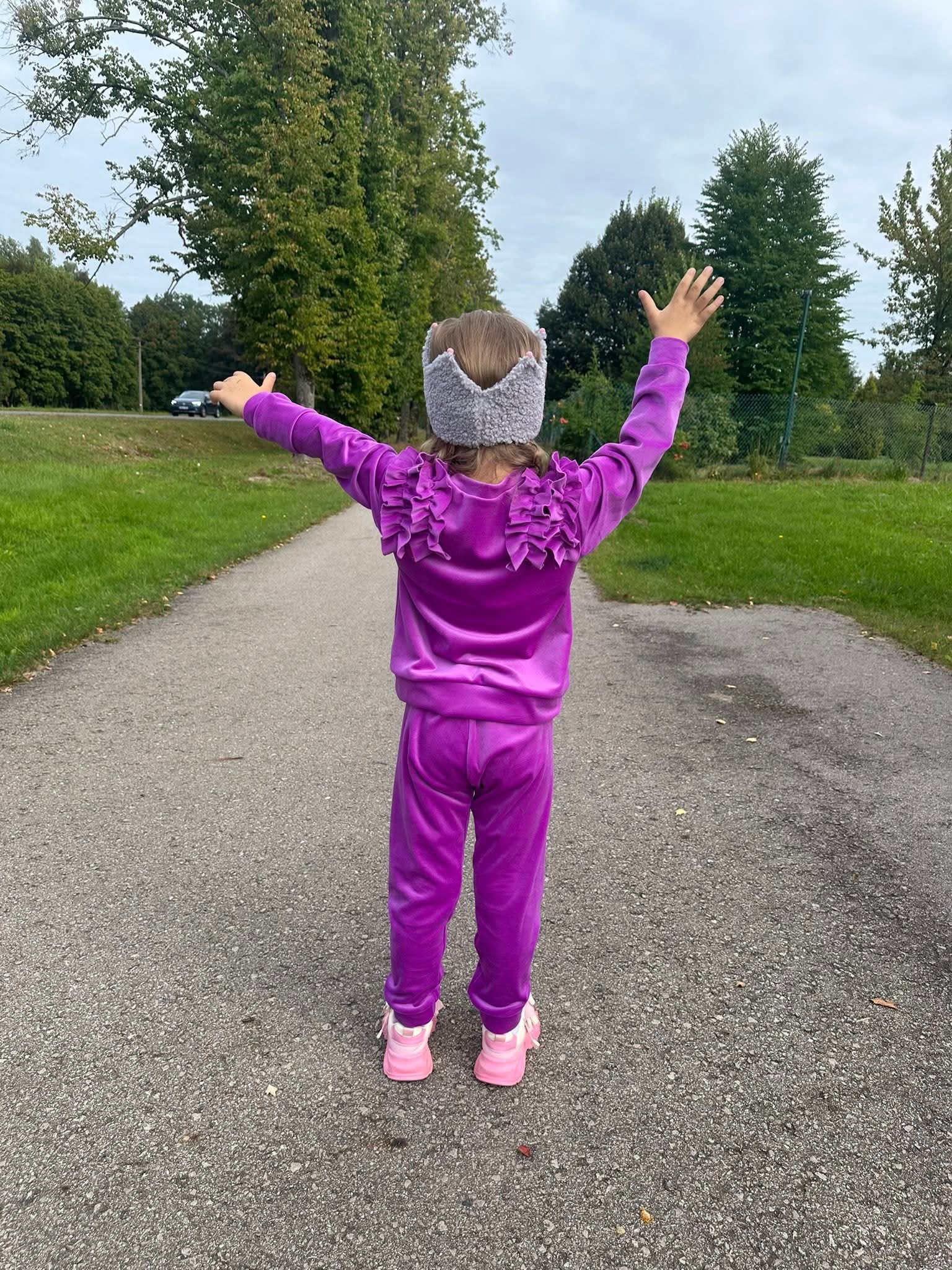 Veliūrinis kostiumėlis💜 „Levandų nuotaika“